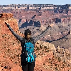 Meet your Posher, Lori